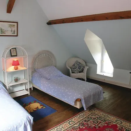 Sentier Du Denacre Nyaraló *